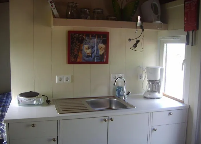 Your Cozy Waggon At The Cows' Paradise Bed and Breakfast Άμστερνταμ