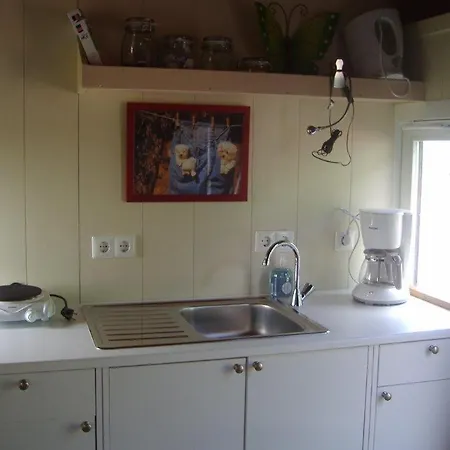 Your Cozy Waggon At The Cows' Paradise Bed & Breakfast Amsterdam